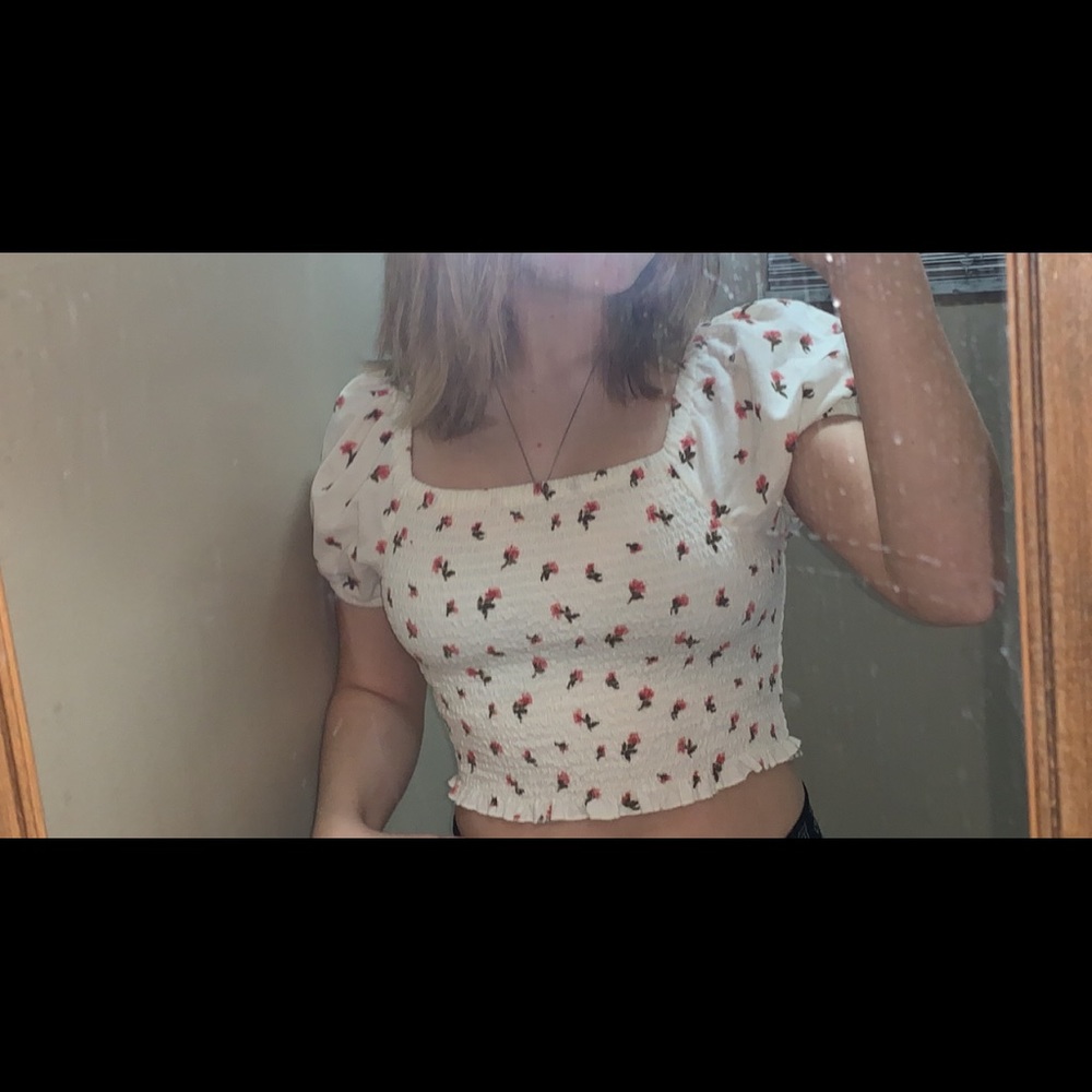 From American eagle size: xs